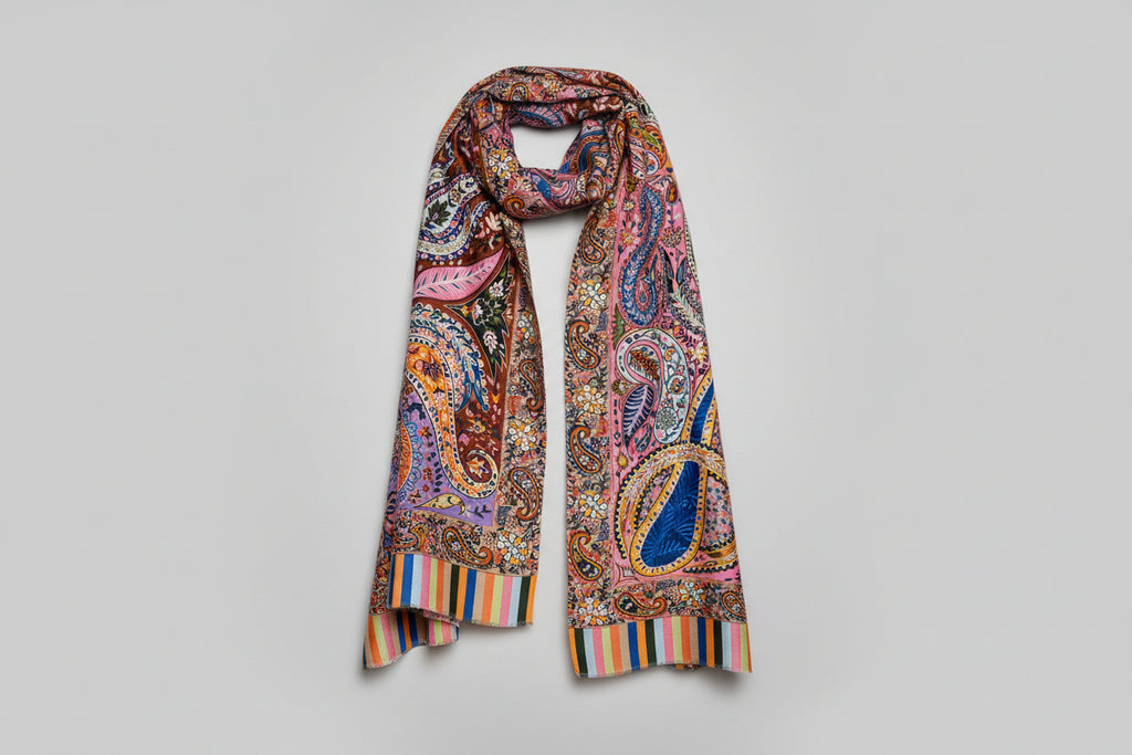 Kashmiri stole in Bamboo Silk - Paisley pattern and embroidery