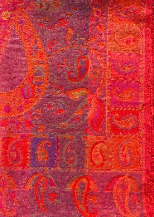 Foulard Sukkur laine et soie Rouge Orange - Détail texture et motifs