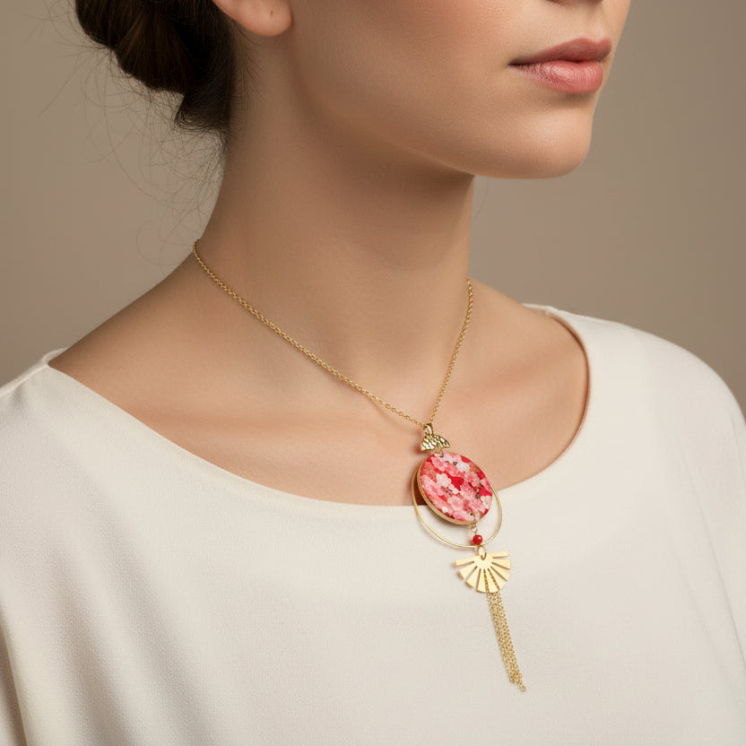 collier sautoir style japonais résine acier doré porté
