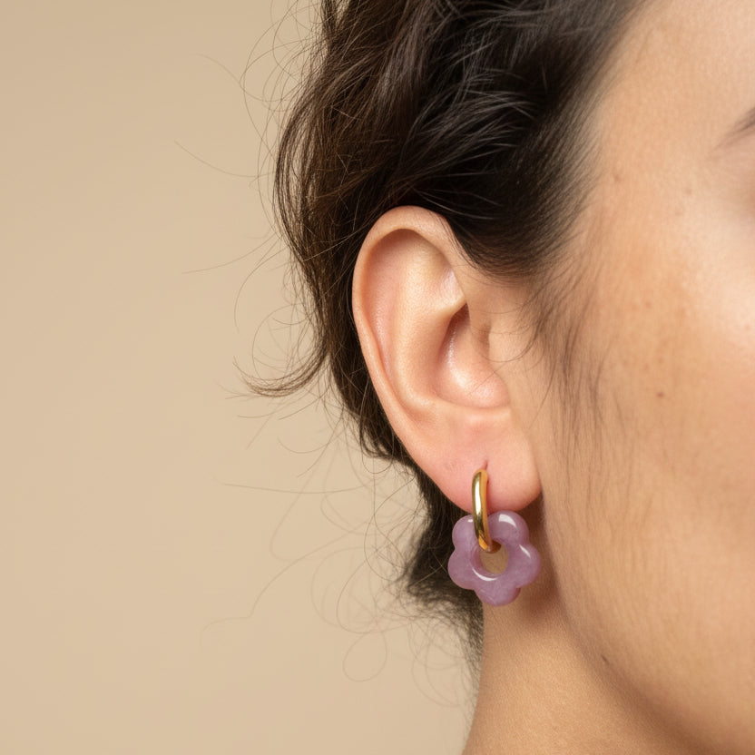 Boucles d'oreilles florales en résine, lilas