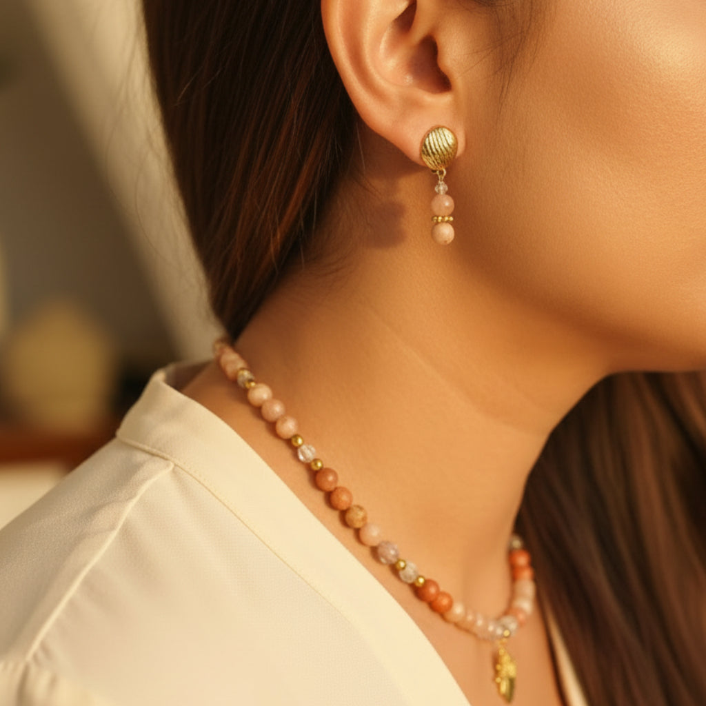Boucles d'oreilles portées, pierre de soleil et jaspe impérial