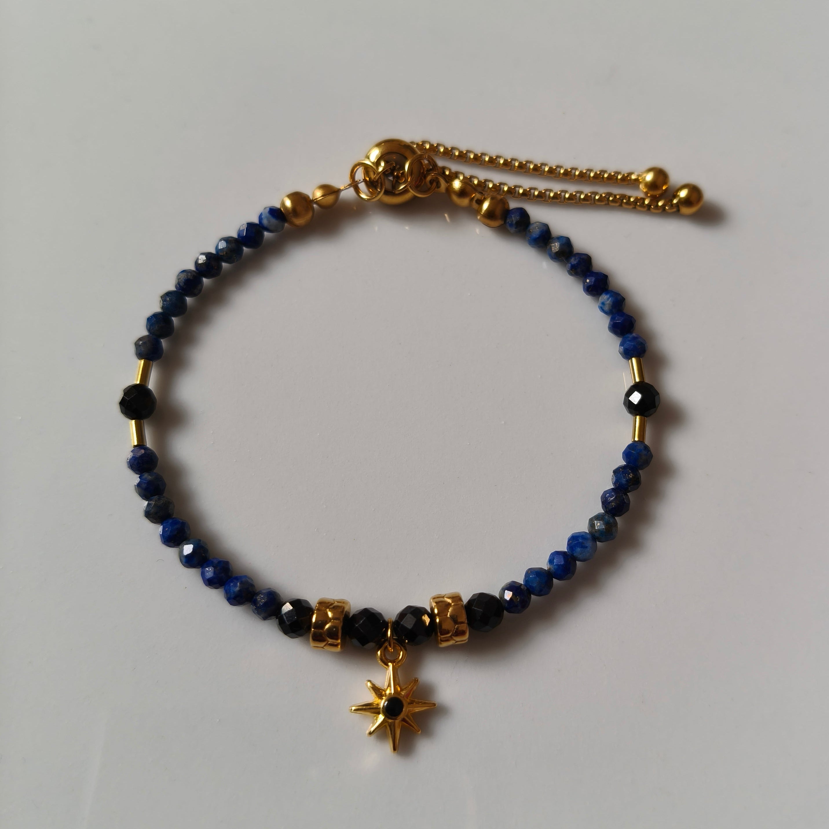 Bracelet pierres naturelles lapis lazuli et spinelle noire