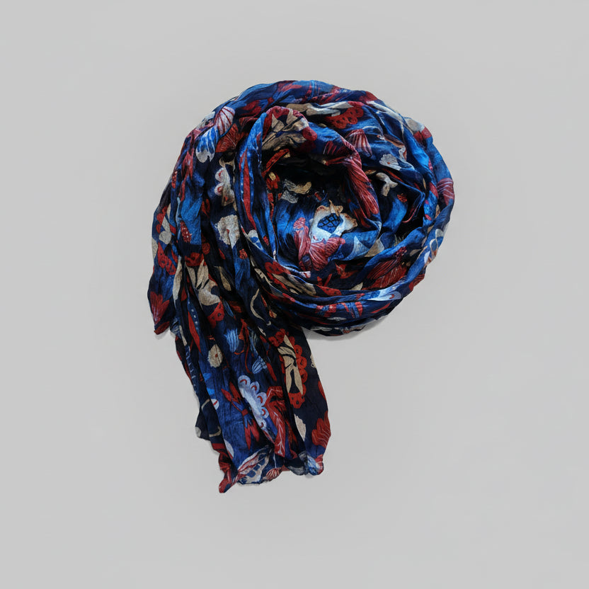 Foulard 100% soie couleur bleu profond sérigraphié à la main
