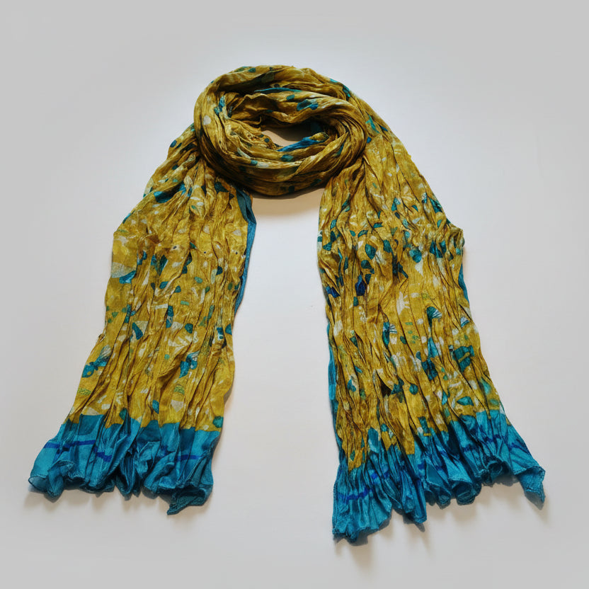 Foulard en soie couleur moutarde et turquoise